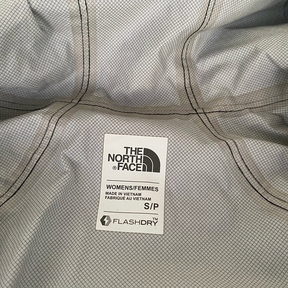 TNF Stormy Trail Jacket - SMALL - Picture 5 of 12